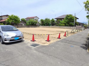 南東角より