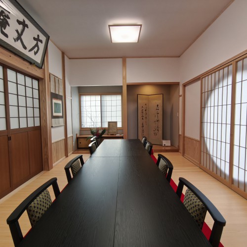 多目的室（椅子坐禅）