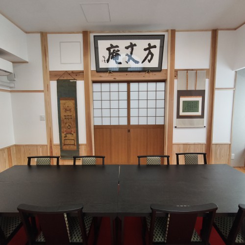 多目的室（椅子坐禅）